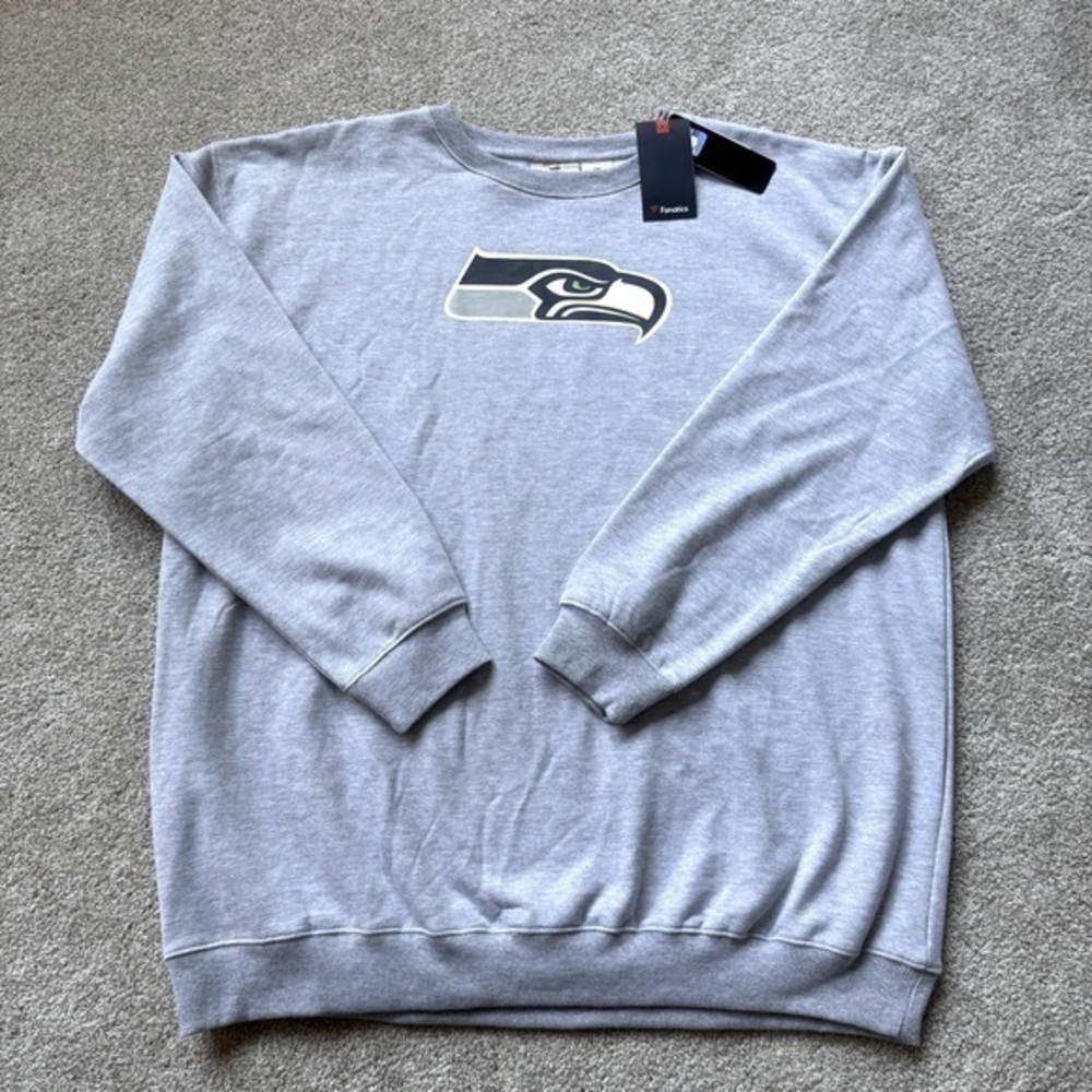 NWT Fanatics Men’s size 3X cozy Seattle Seahawks sweatshirt